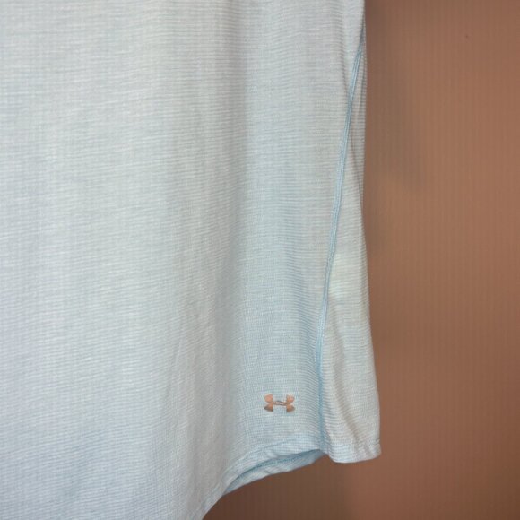 Under Armour Heat Gear Women's Short Sleeve Shirt Light Blue Size Small - Picture 5 of 5